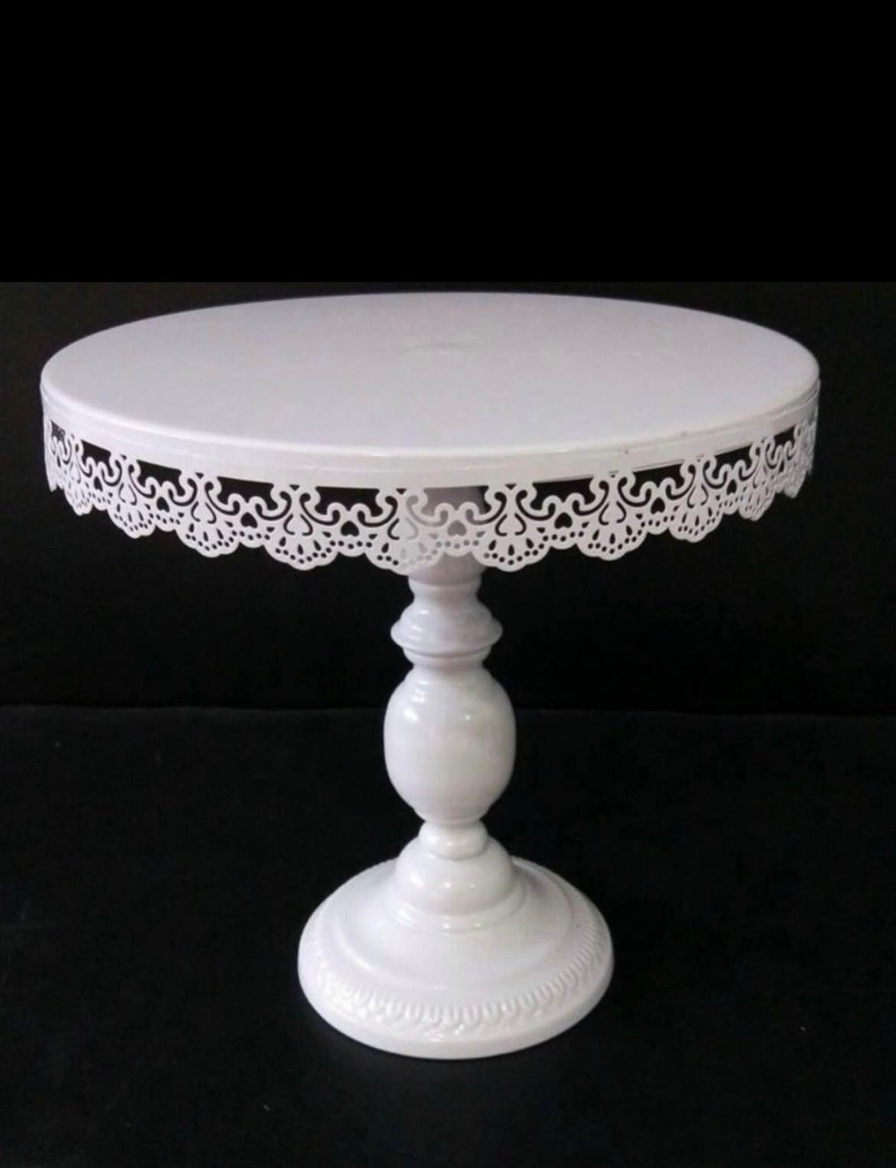Desserts & Cake stands for Rent