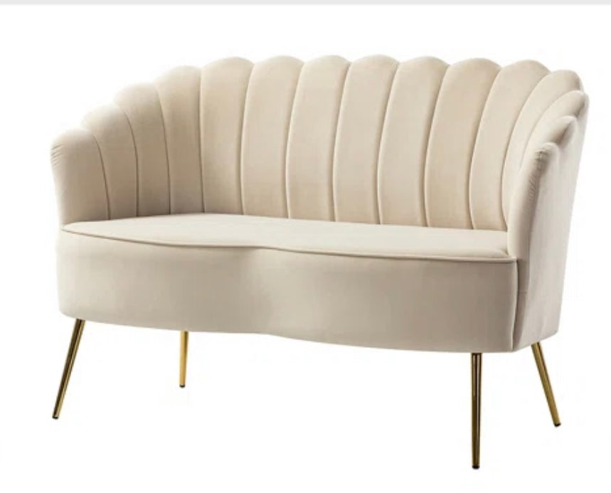 Love seat for Rent